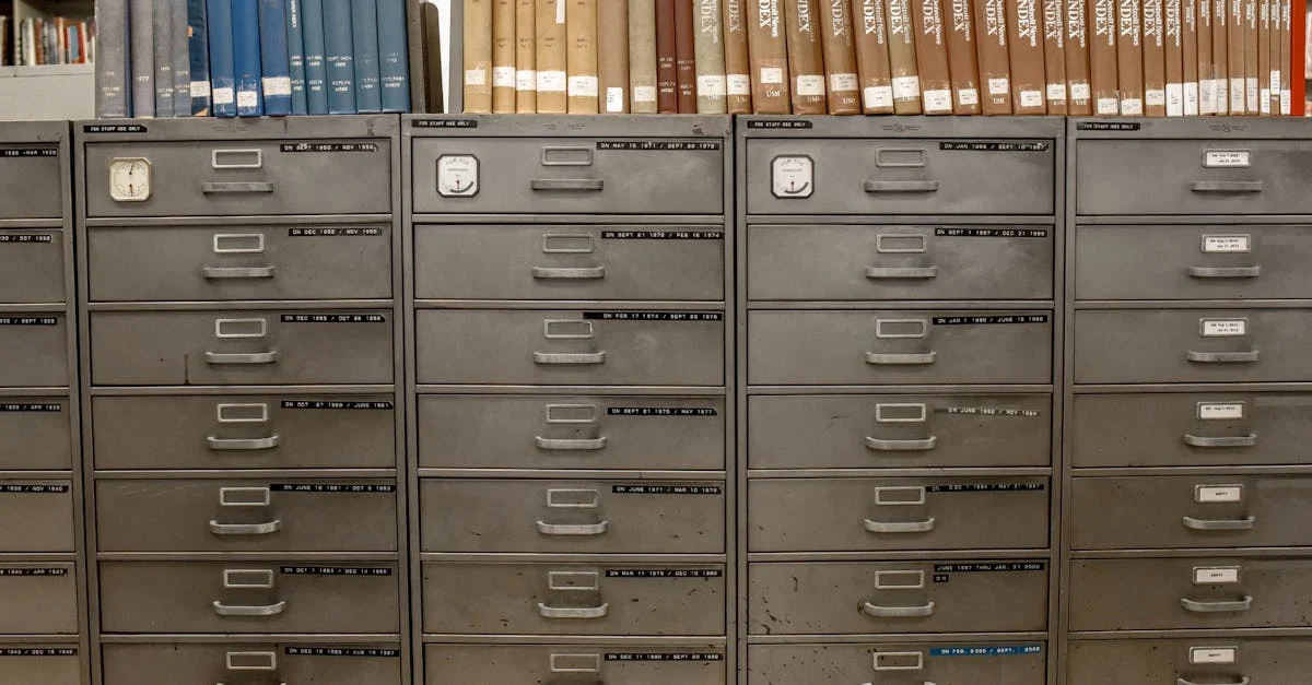 Antivirüsler: Bilgisayarınızın Bekçileri mi Yoksa Hırsızlar mı?