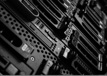 Özelleştirilmiş Güç: Dedicated Server ile Web Projelerinizi Zirveye Taşıyın