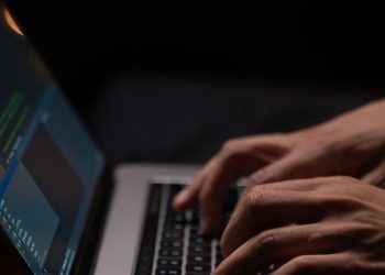 En Güvenli İşletim Sistemi: Teknoloji Çağında Verilerinizi Koruma Yolları