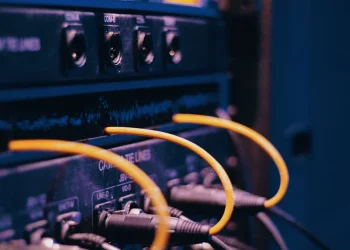 Dijital Dünyanın Gizemleri: İnternetin Bilinmeyen Yüzleri