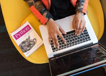 Yazılım Dünyasında Geleceği Şekillendiren Yenilikçi Araçlar